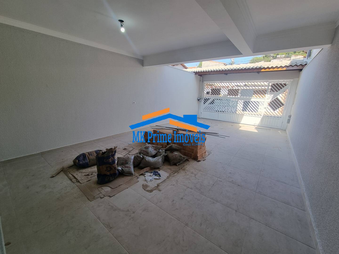 Sobrado à venda com 3 quartos, 235m² - Foto 2