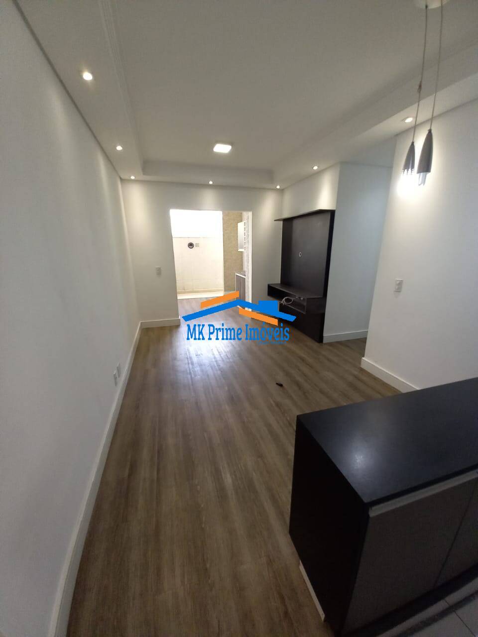 Apartamento à venda com 3 quartos, 110m² - Foto 1