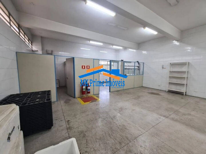 Prédio Inteiro para alugar, 734m² - Foto 27