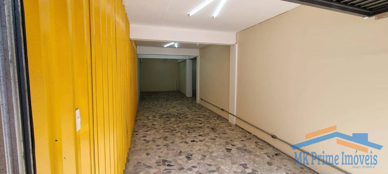 Casa para alugar com 3 quartos, 239m² - Foto 8