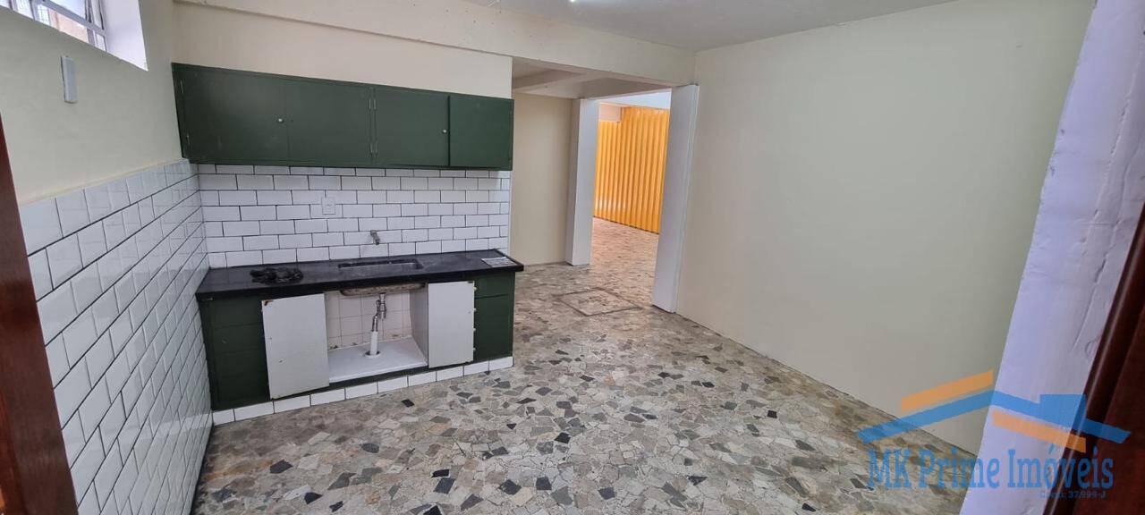 Casa para alugar com 3 quartos, 239m² - Foto 15