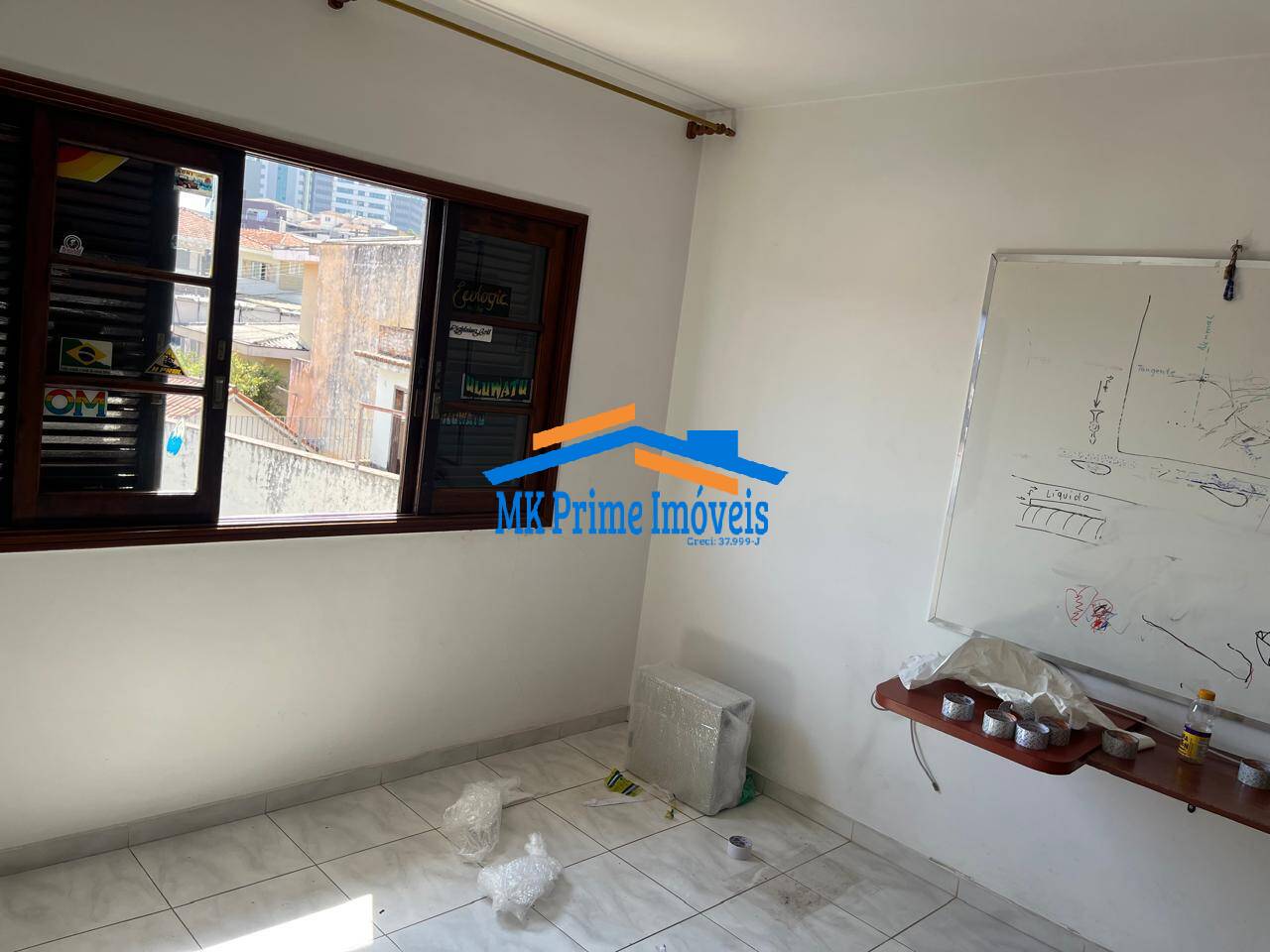 Sobrado à venda com 2 quartos, 200m² - Foto 5