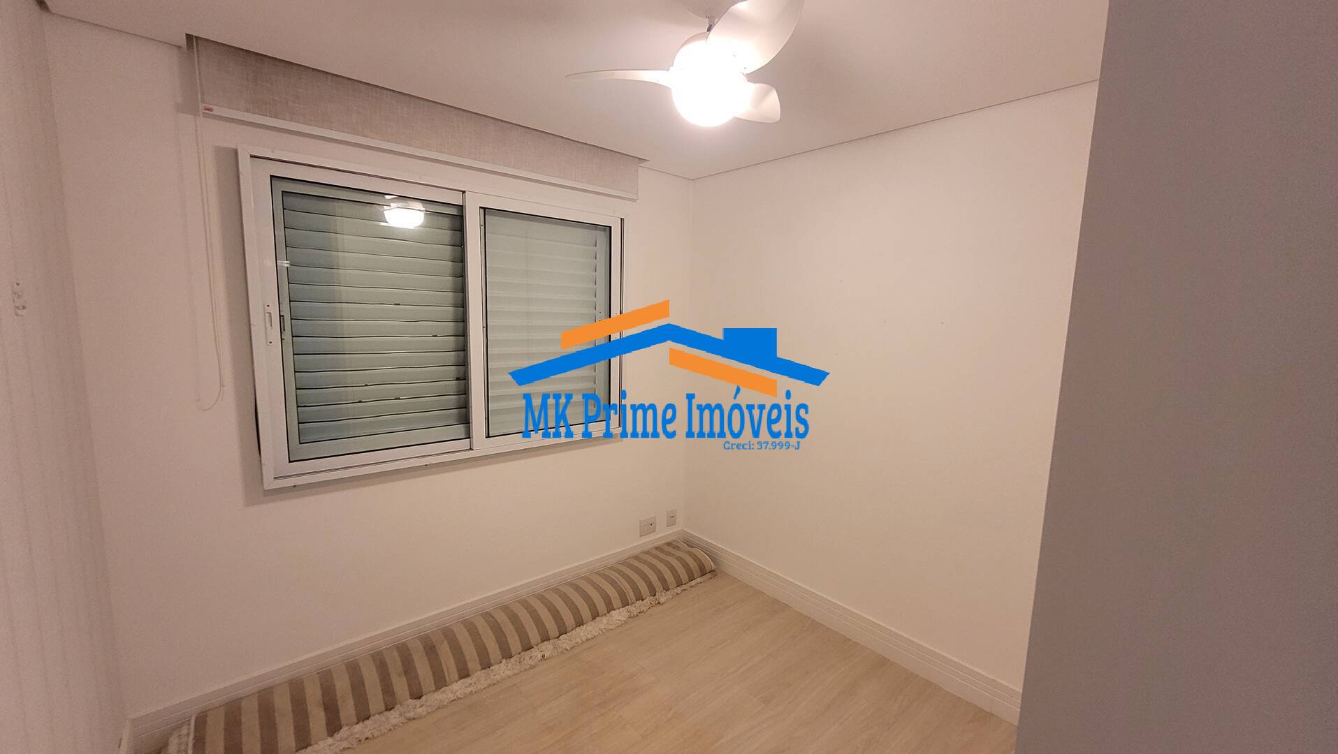 Apartamento à venda com 3 quartos, 107m² - Foto 23