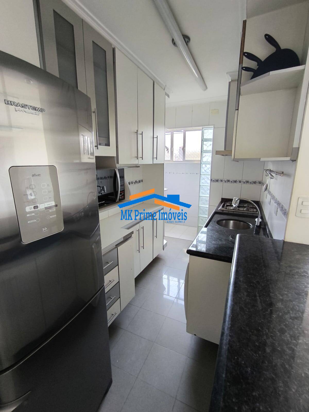 Apartamento à venda com 2 quartos, 60m² - Foto 23