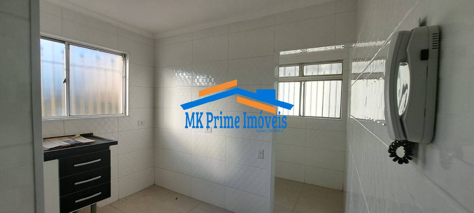 Apartamento à venda com 2 quartos, 60m² - Foto 4