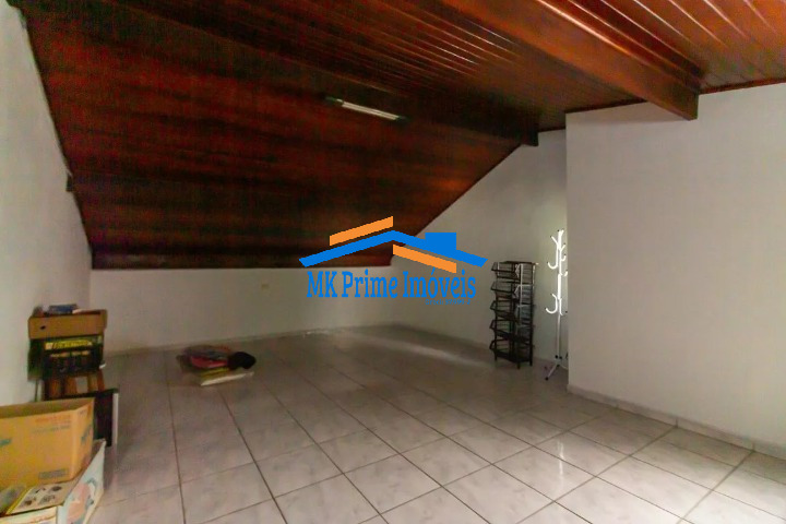 Casa à venda com 2 quartos, 120m² - Foto 28