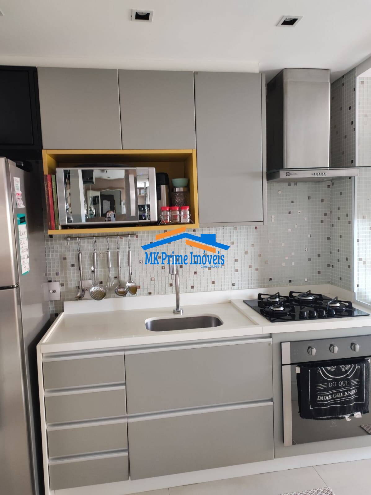 Apartamento à venda com 2 quartos, 77m² - Foto 19