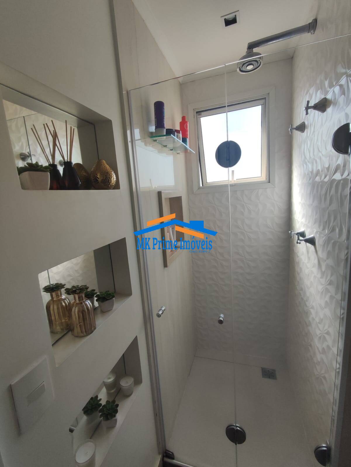 Apartamento à venda com 2 quartos, 77m² - Foto 37