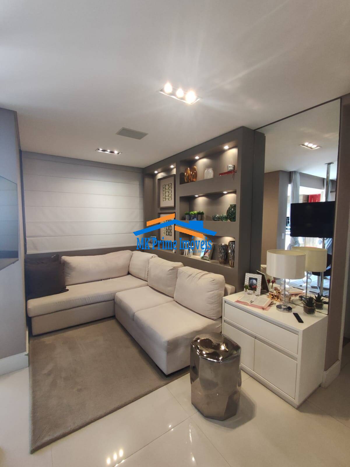 Apartamento à venda com 2 quartos, 77m² - Foto 7