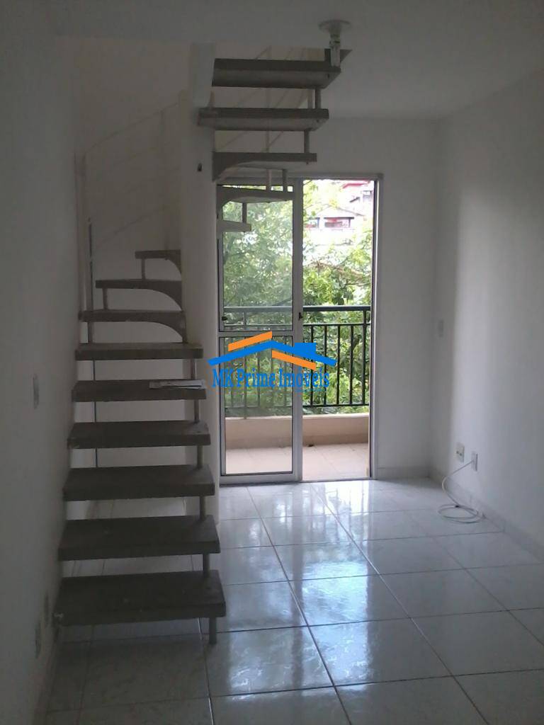 Apartamento à venda com 3 quartos, 90m² - Foto 1