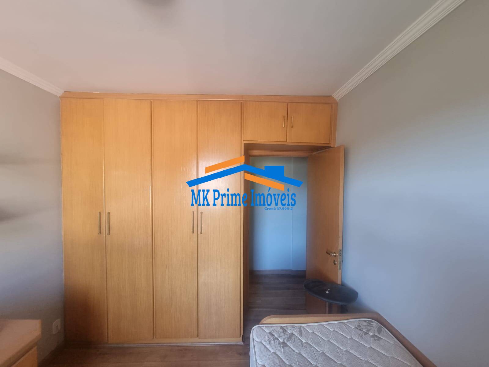 Apartamento à venda com 2 quartos, 65m² - Foto 7