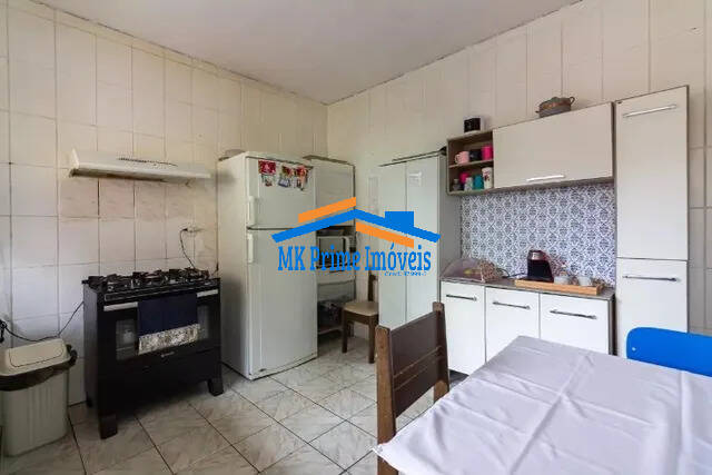 Sobrado à venda com 3 quartos, 150m² - Foto 4