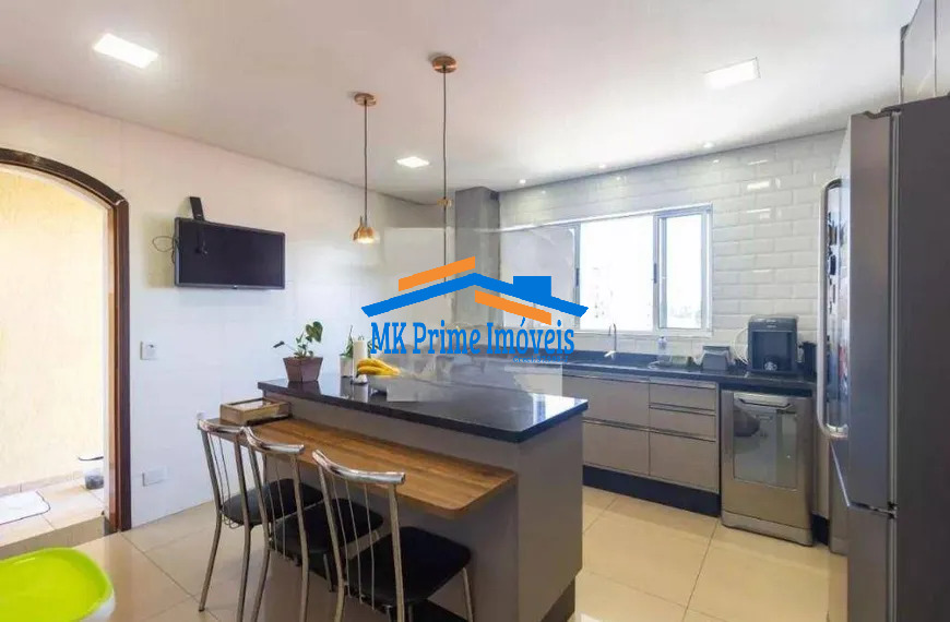 Sobrado à venda com 3 quartos, 178m² - Foto 11