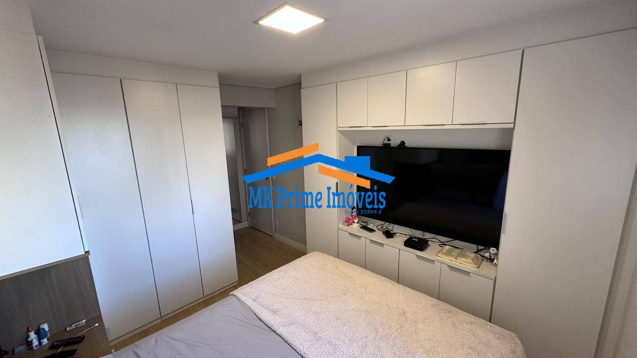 Apartamento à venda com 2 quartos, 64m² - Foto 4