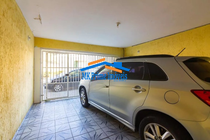 Sobrado à venda com 3 quartos, 190m² - Foto 2