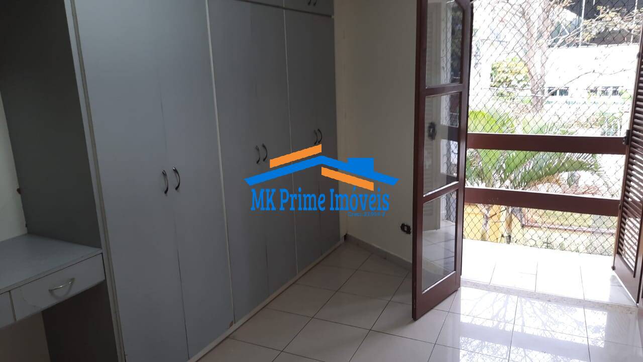 Sobrado à venda com 4 quartos, 246m² - Foto 14