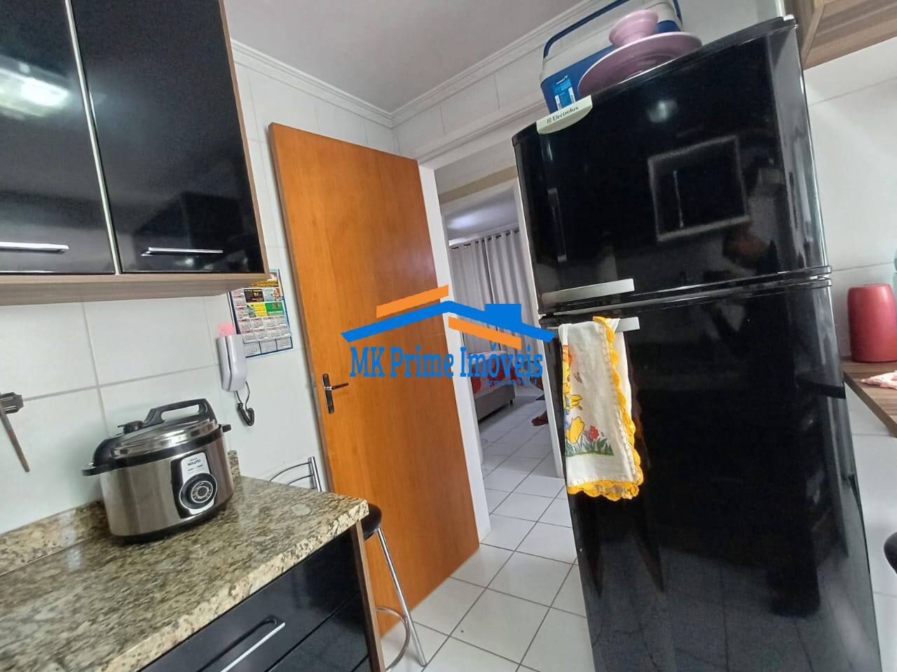 Apartamento à venda com 2 quartos, 44m² - Foto 3