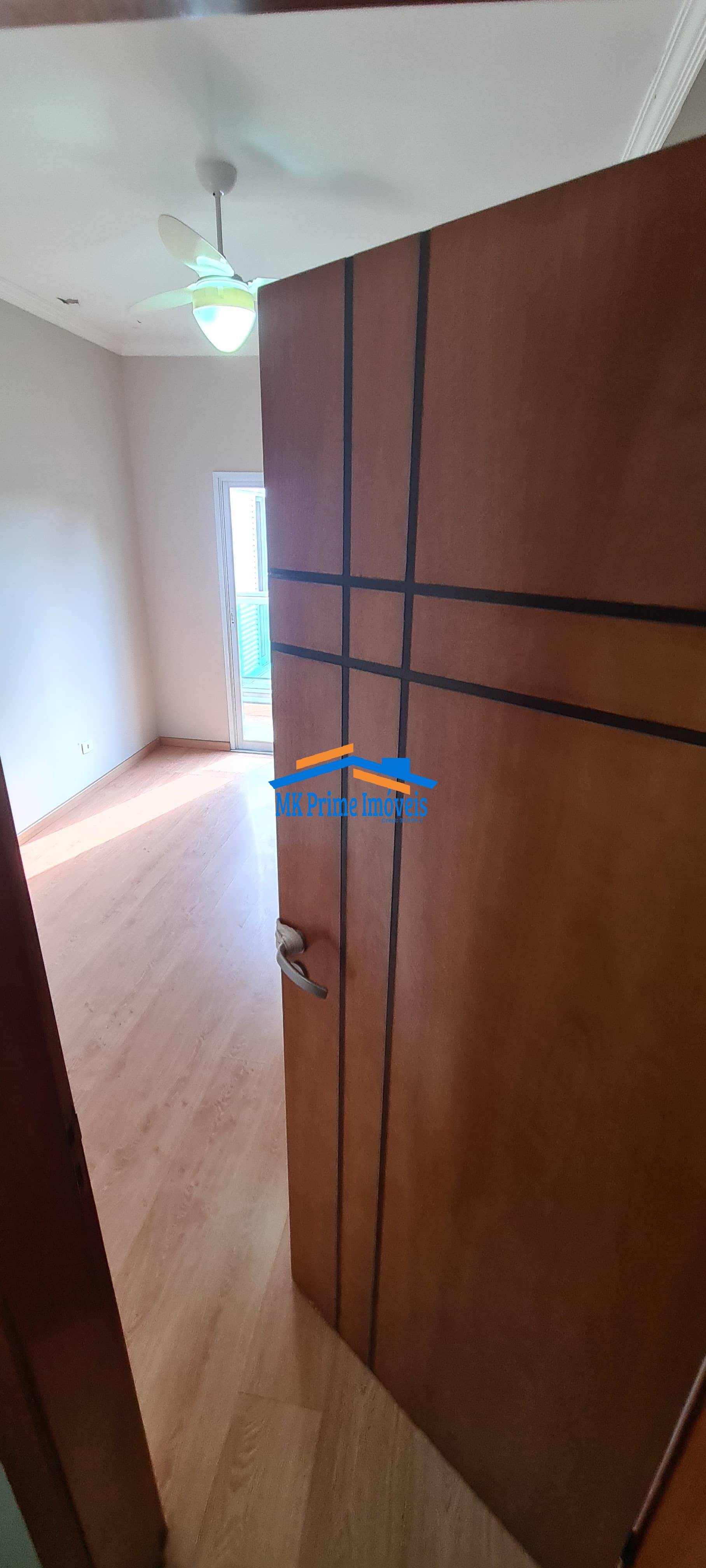 Sobrado à venda com 4 quartos, 405m² - Foto 18