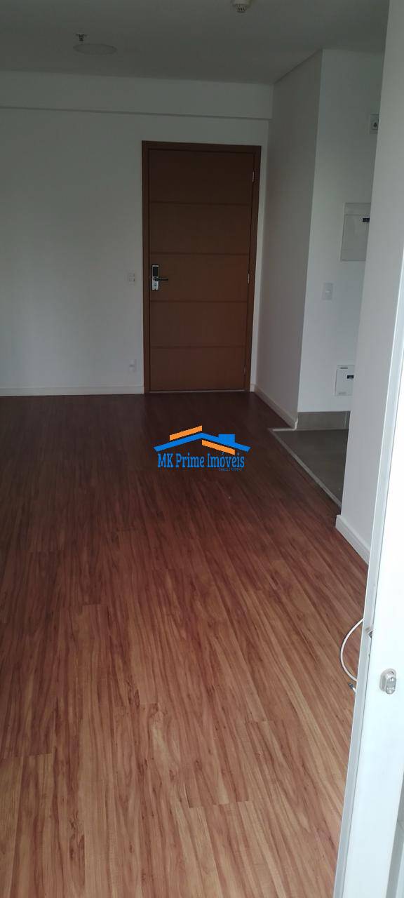 Apartamento à venda com 2 quartos, 60m² - Foto 2