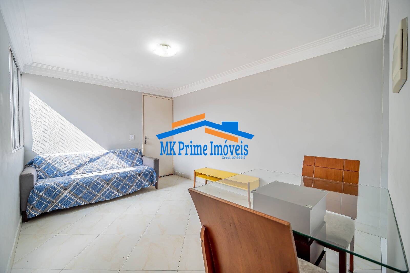 Apartamento à venda com 2 quartos, 42m² - Foto 3