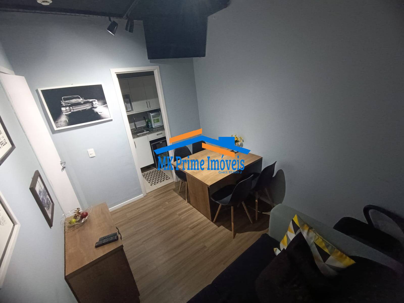 Apartamento à venda com 2 quartos, 64m² - Foto 9