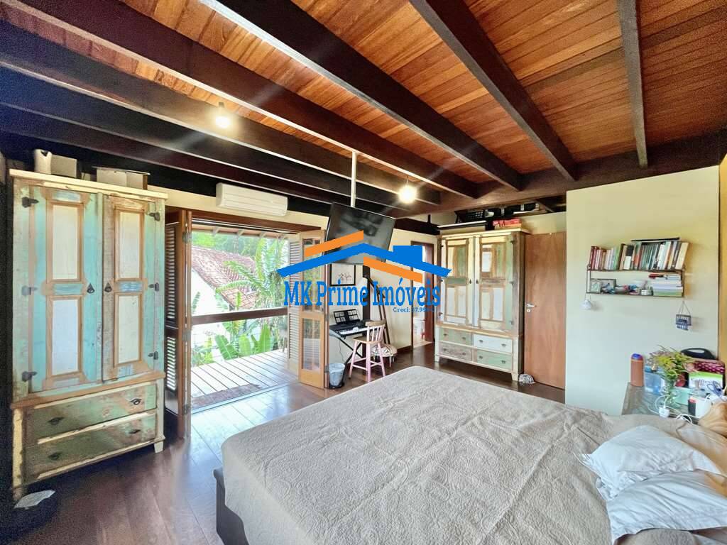 Casa de Condomínio à venda com 3 quartos, 282m² - Foto 32