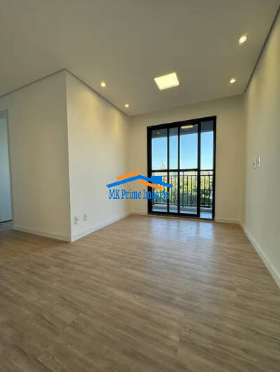 Apartamento à venda com 2 quartos, 44m² - Foto 2