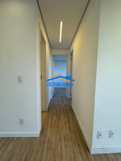 Apartamento à venda com 2 quartos, 44m² - Foto 9