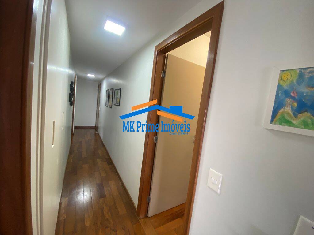 Apartamento à venda com 3 quartos, 200m² - Foto 20