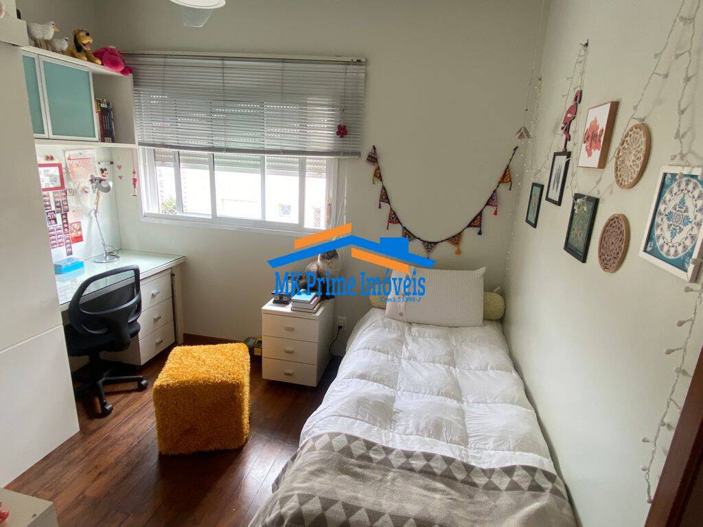 Apartamento à venda com 3 quartos, 200m² - Foto 19