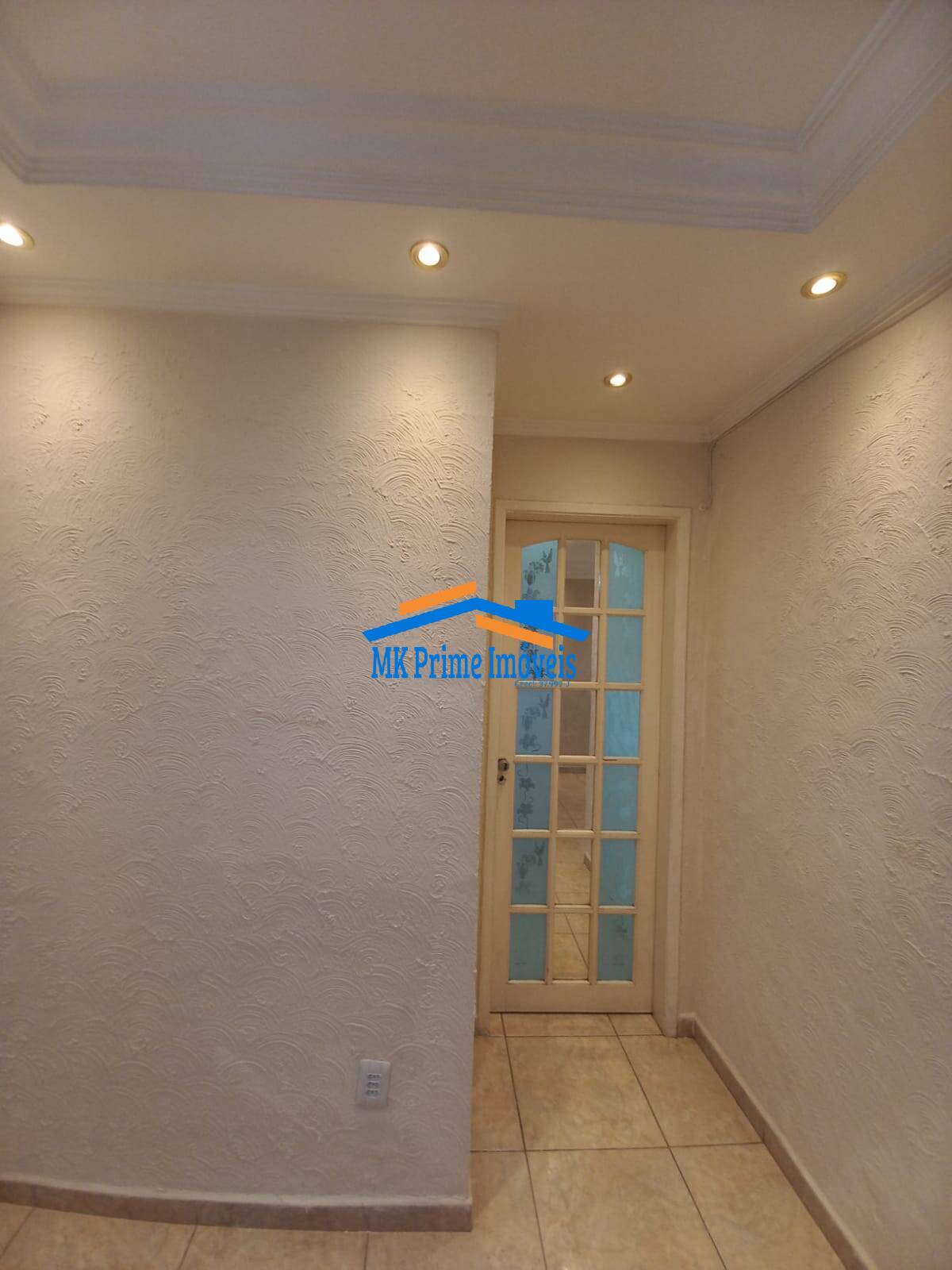 Apartamento à venda com 2 quartos, 62m² - Foto 3