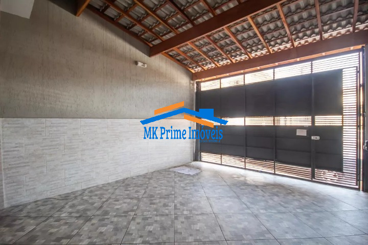 Casa à venda com 4 quartos, 139m² - Foto 2