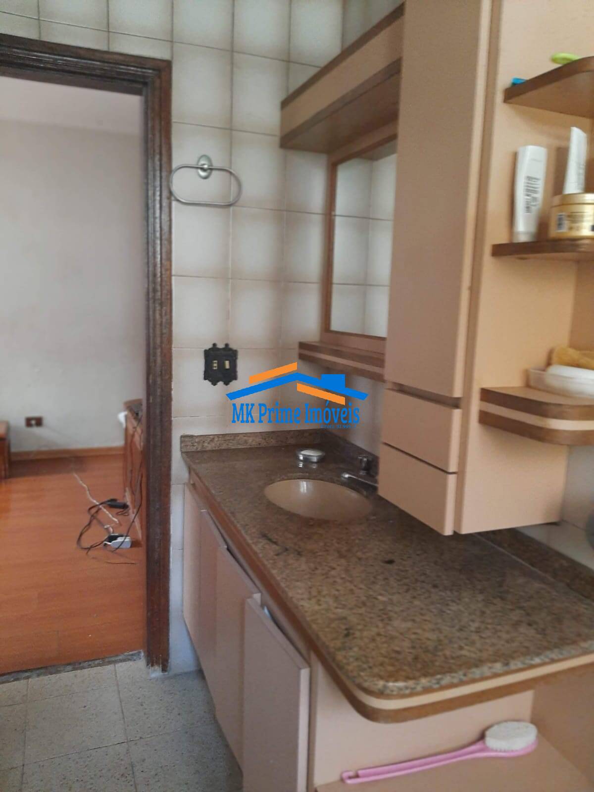 Casa à venda com 3 quartos, 232m² - Foto 18