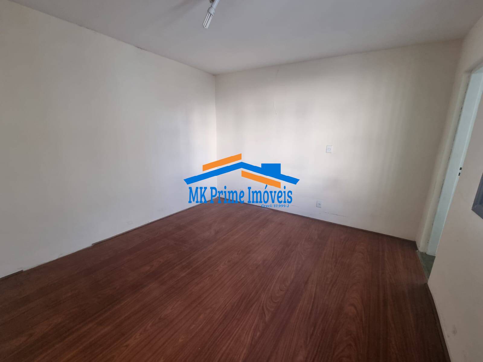 Casa à venda com 3 quartos, 125m² - Foto 12