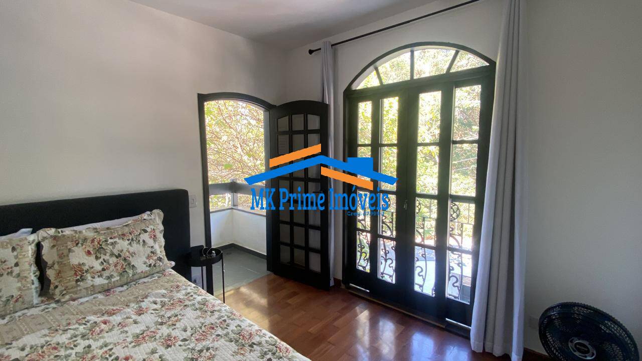 Casa de Condomínio à venda com 4 quartos, 392m² - Foto 12