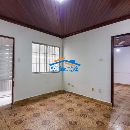 Casa à venda com 3 quartos, 150m² - Foto 1