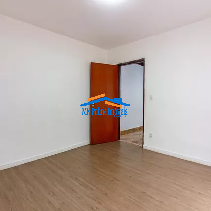 Casa à venda com 3 quartos, 150m² - Foto 3