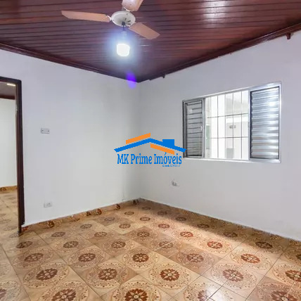 Casa à venda com 3 quartos, 150m² - Foto 11