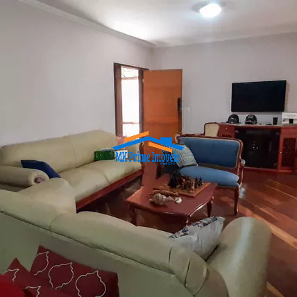 Sobrado à venda com 4 quartos, 260m² - Foto 1