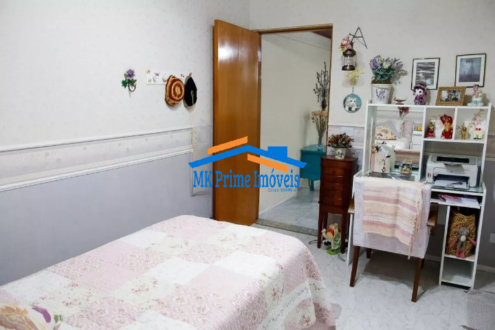 Casa à venda com 3 quartos, 225m² - Foto 25