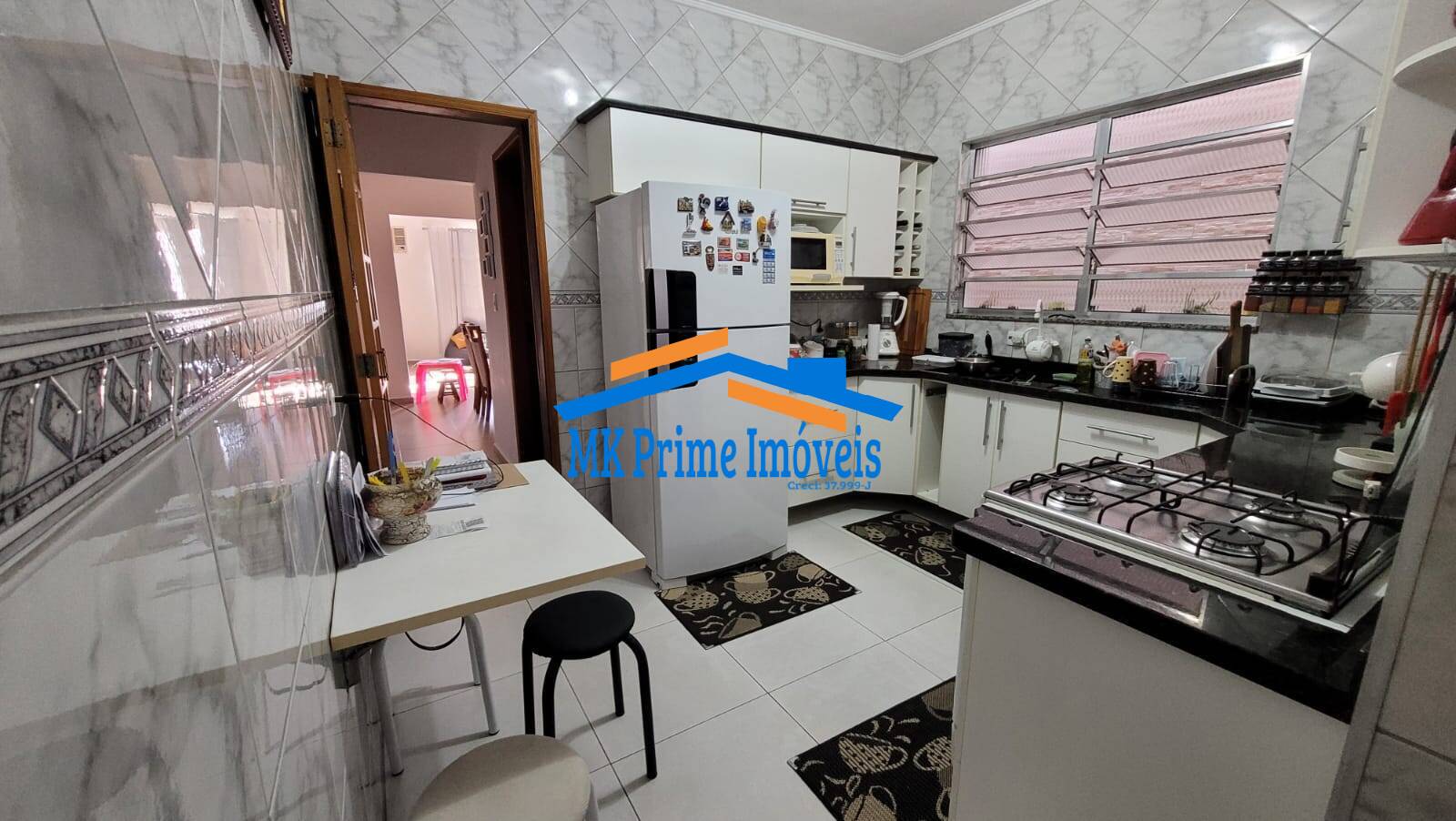 Casa à venda com 3 quartos, 111m² - Foto 9