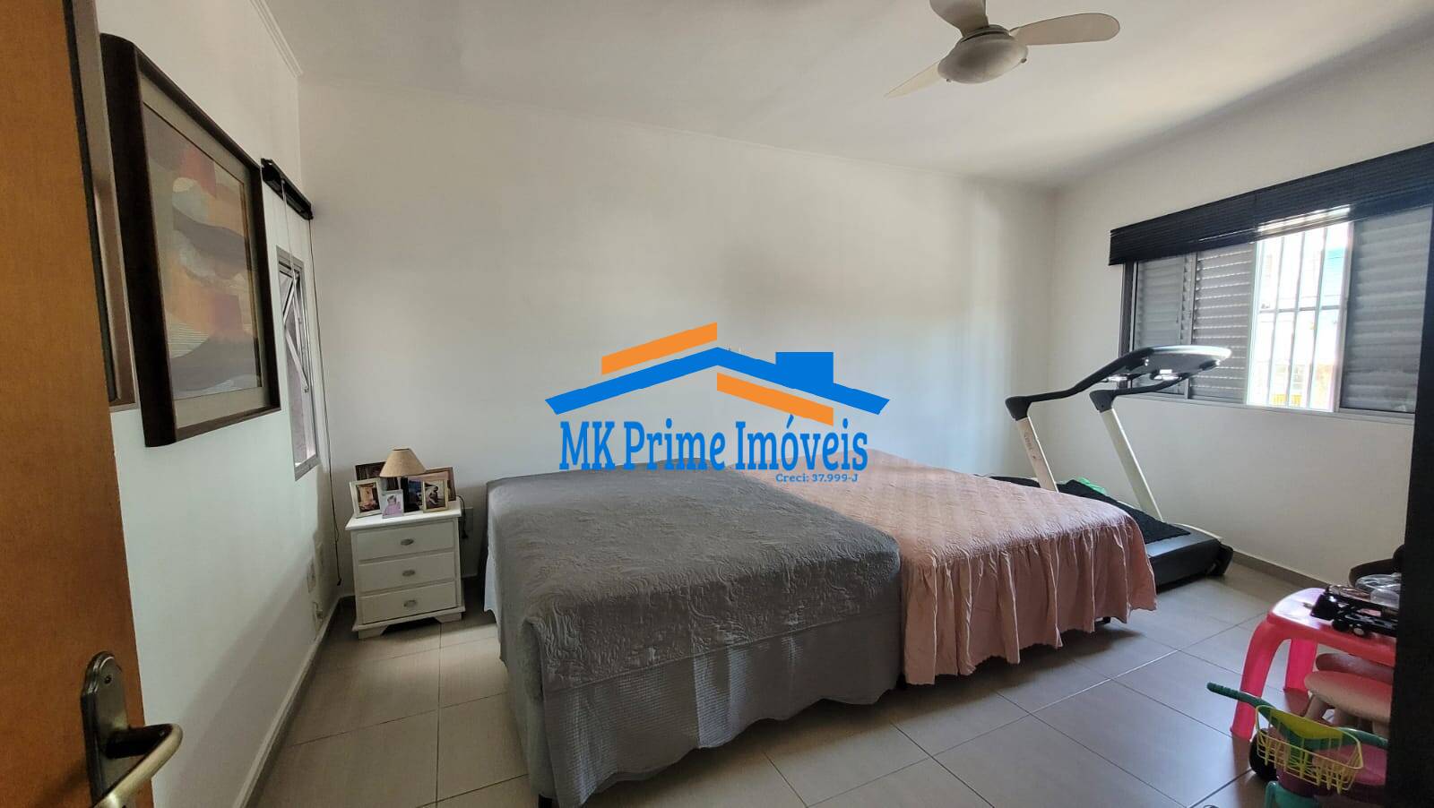 Casa à venda com 3 quartos, 111m² - Foto 18