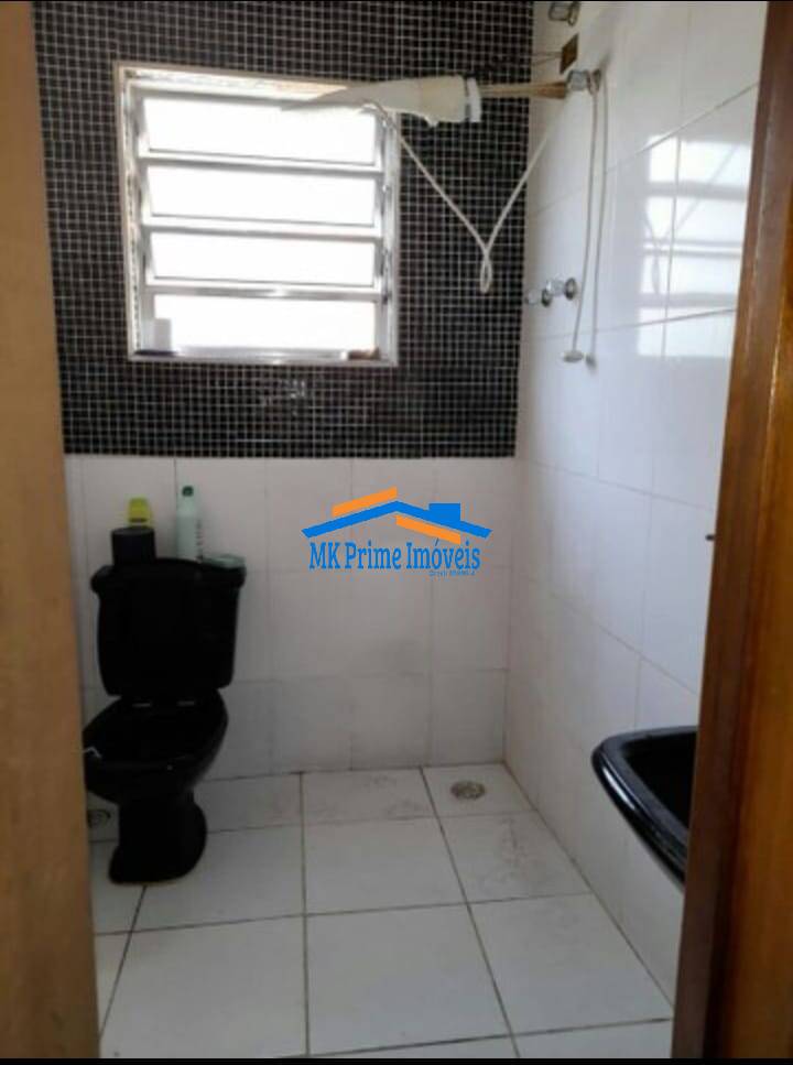 Casa à venda com 4 quartos, 190m² - Foto 6