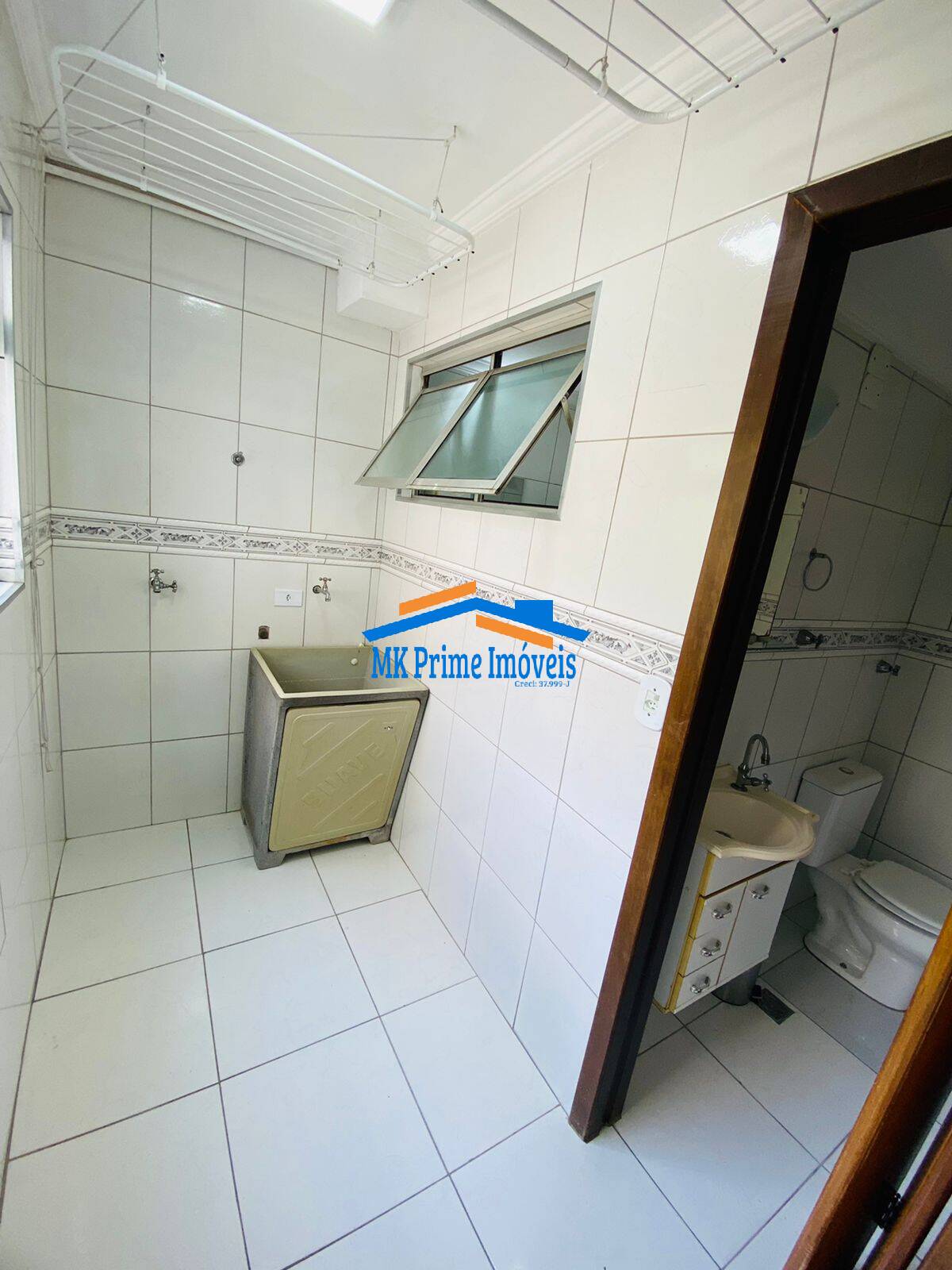 Apartamento à venda com 2 quartos, 70m² - Foto 4