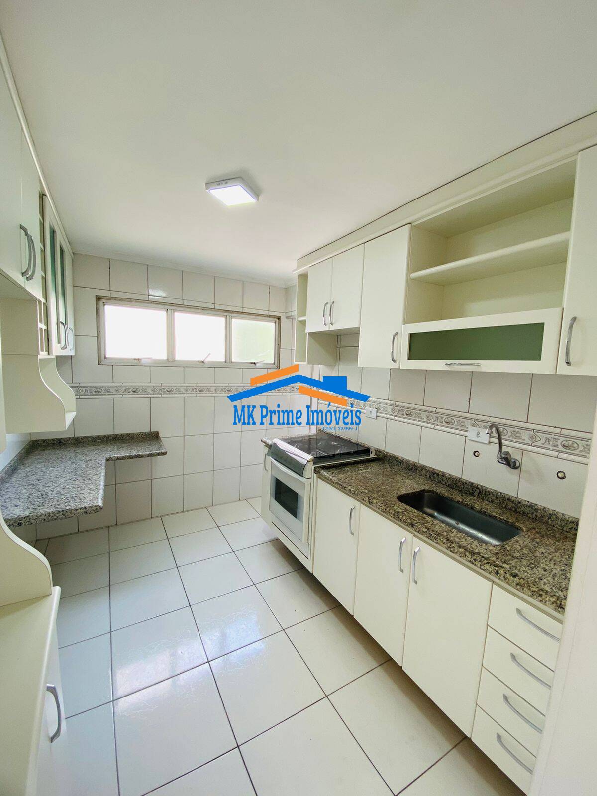 Apartamento à venda com 2 quartos, 70m² - Foto 10