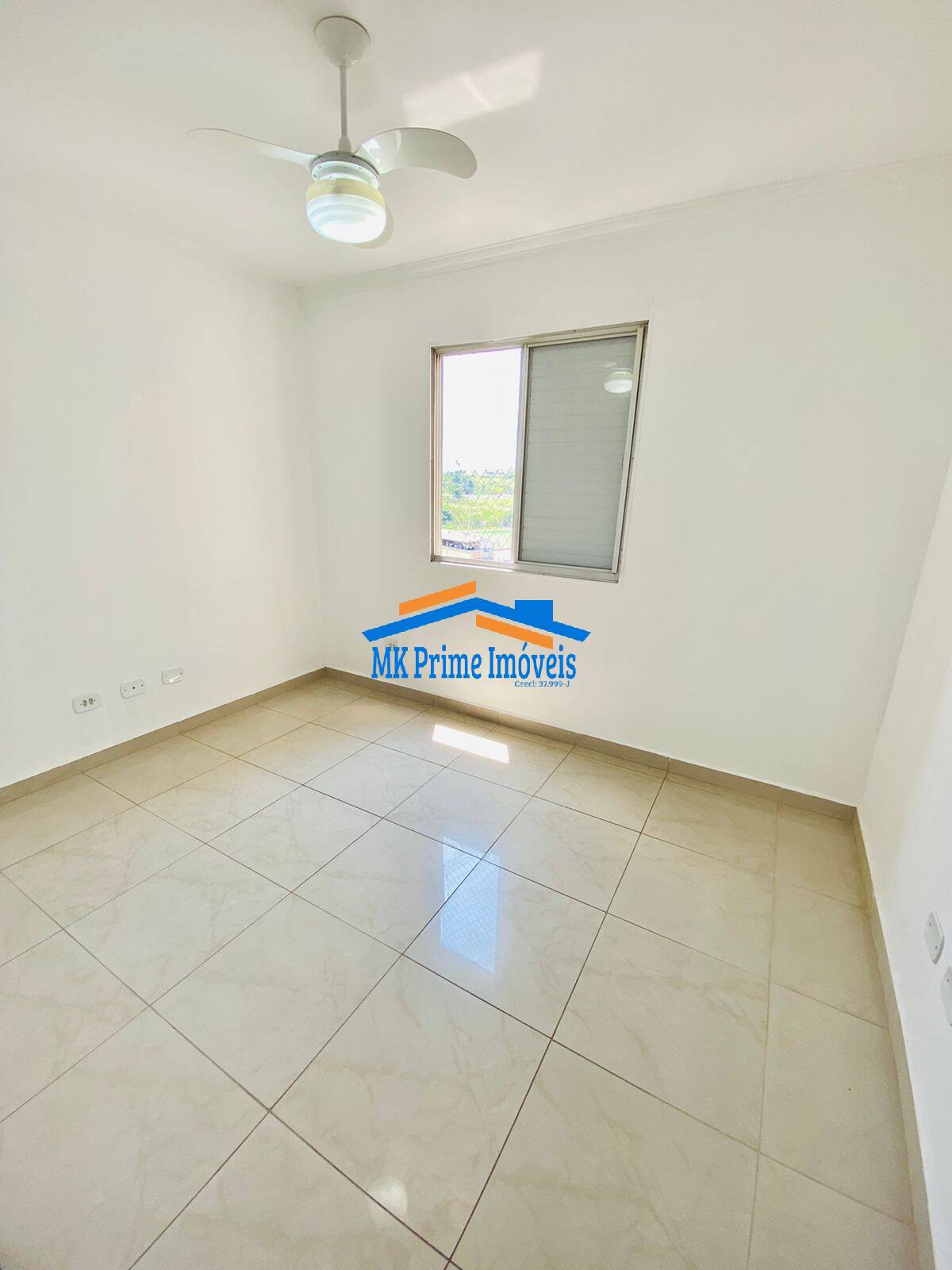 Apartamento à venda com 2 quartos, 70m² - Foto 18