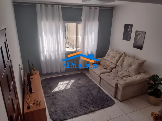 Sobrado à venda com 3 quartos, 203m² - Foto 1