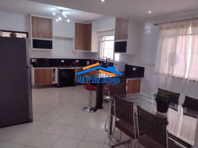 Sobrado à venda com 3 quartos, 203m² - Foto 3