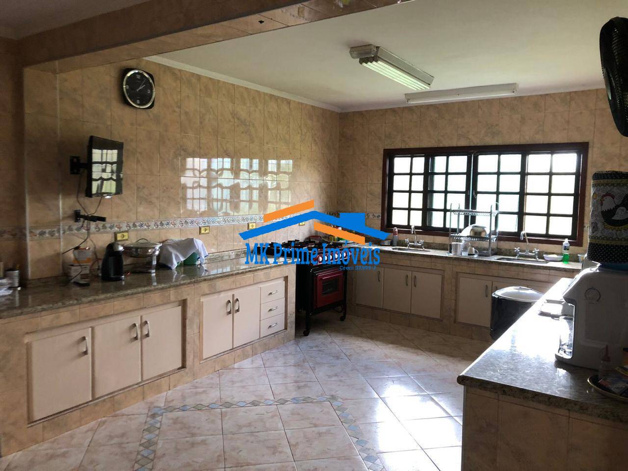 Fazenda à venda com 5 quartos, 300m² - Foto 6