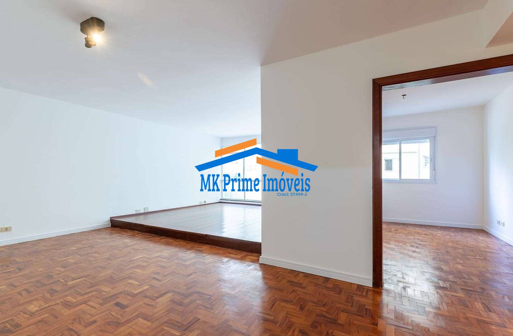 Apartamento à venda com 3 quartos, 139m² - Foto 9